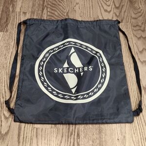 NWOT Skechers Drawstring Day Bag Cinch Sack, Navy Blue And White Adjustable
